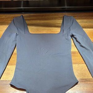Babaton Aritizia Body Suit like skims